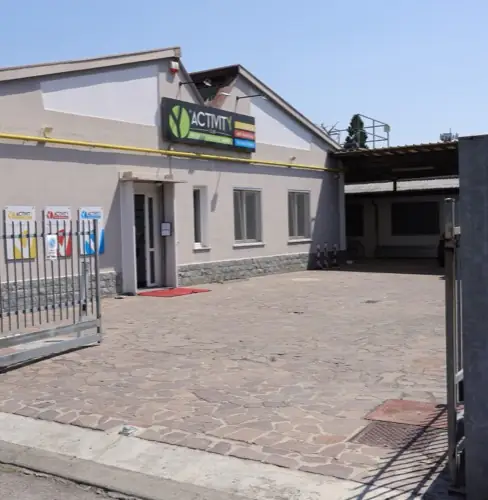 Esterno e ingresso di Activity Club