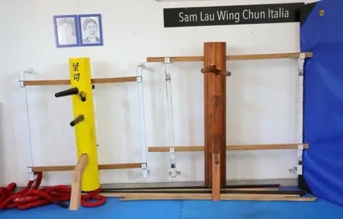 Manichini di legno · Sam Lau Wing Chun Italia