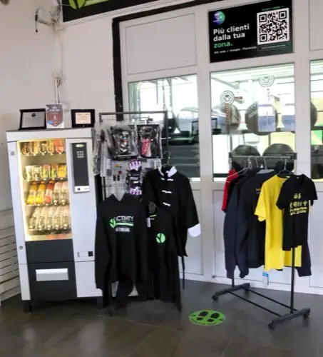 Shop e accoglienza di Activity Club